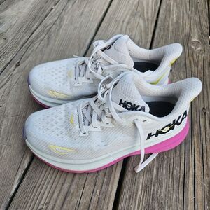 SOLD HOKA Clifton 9 Women's White and Pink Running Shoes